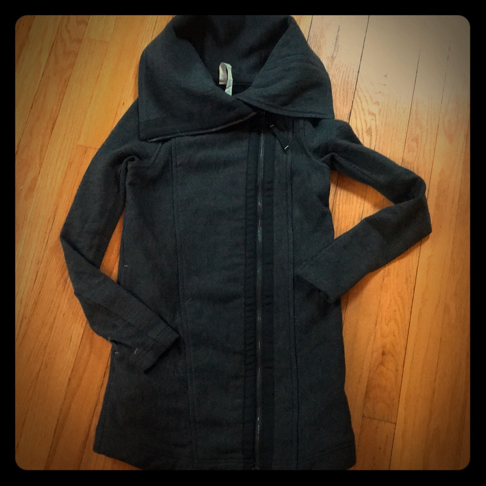 Lululemon Yoga Jacket w/ asymmetrical zipper